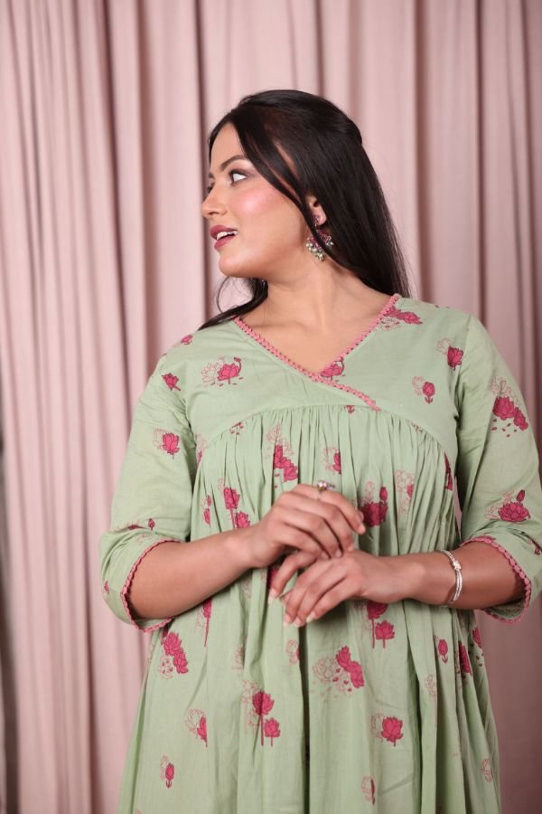 Parrot Tulips - Image 4